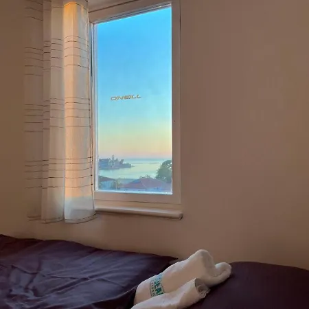 Sea View Apartman *